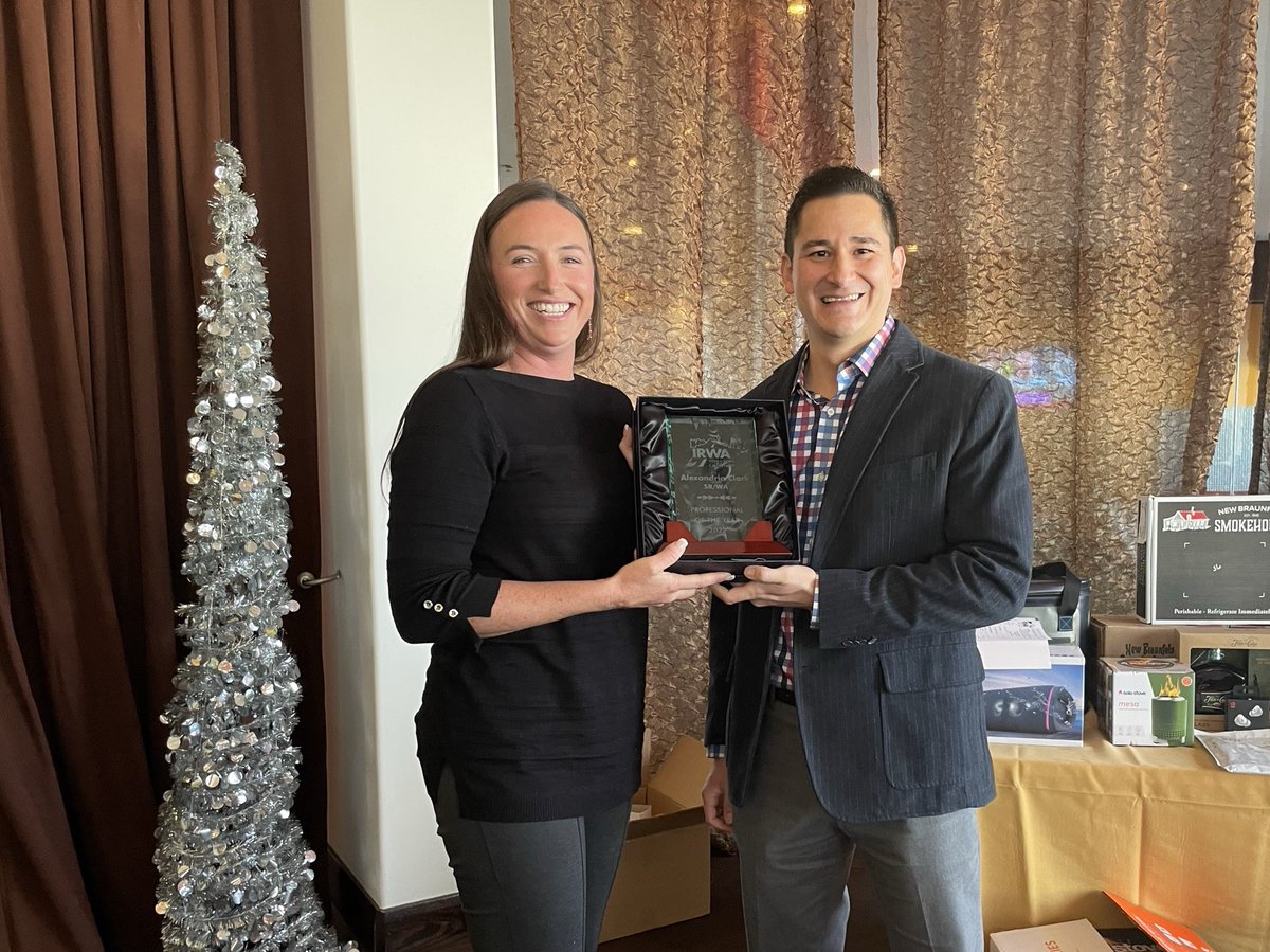 irwa_chapter39's tweet photo. Congratulations to our 2022 award recipients!
Employer of the Year: Ross Molina Oliveros, P.C.
Professional of the Year: Alexandria Clark, SR/WA
Young Professional of the Year: Ashley Johnson
#IRWA #Chapter39 #Rightofway https://t.co/AB2wFzARRc