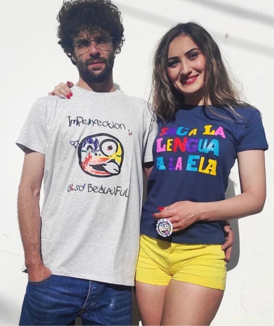 Emiii_65's tweet photo. #ramen30D Que bonito, que solidarios Carmen y Rafa apoyando la lucha contra la ELA. https://t.co/Q4gTyknKVk
