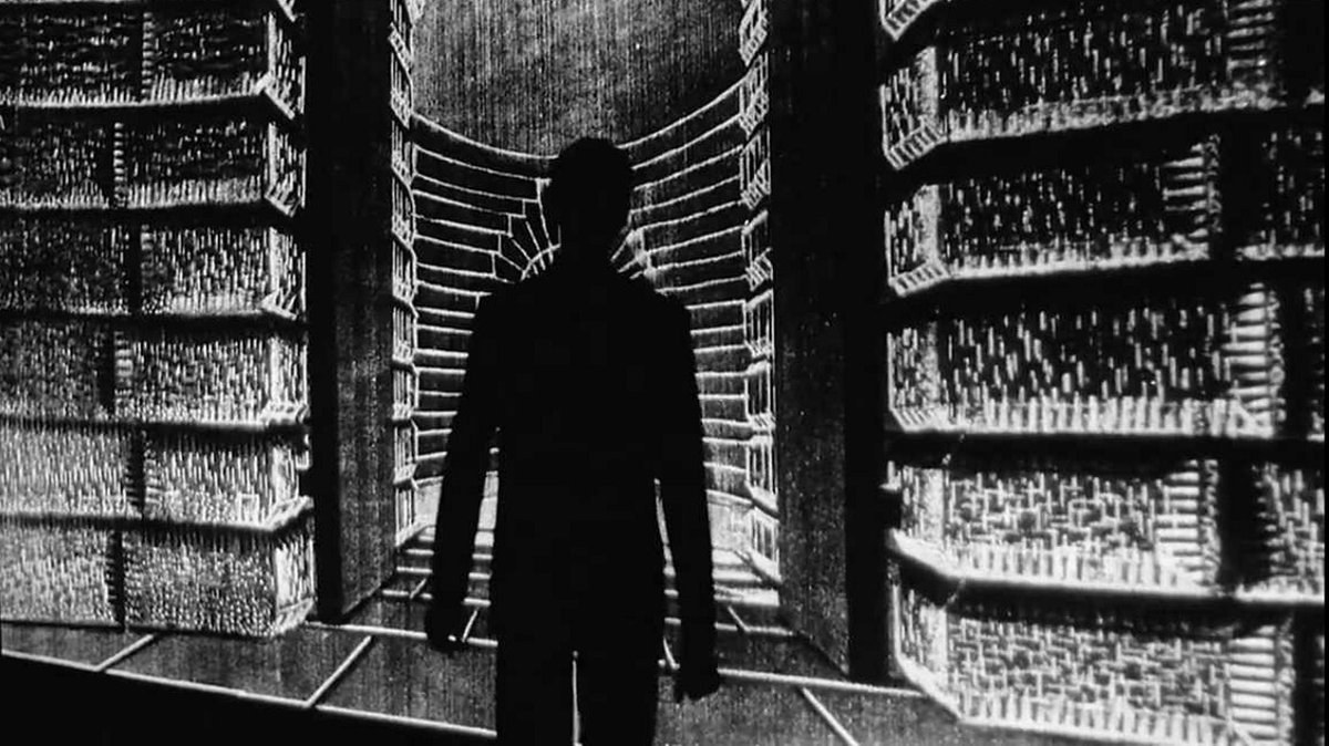 TheFilmStage's tweet photo. End (or start) your year with a classic: Orson Welles' The Trial, The Rules of the Game, Hitchcock's Shadow of a Doubt, and Snow White are all playing this weekend @FilmForumNYC — https://t.co/WvAxA2p6Ni https://t.co/bUFNaHXsoy