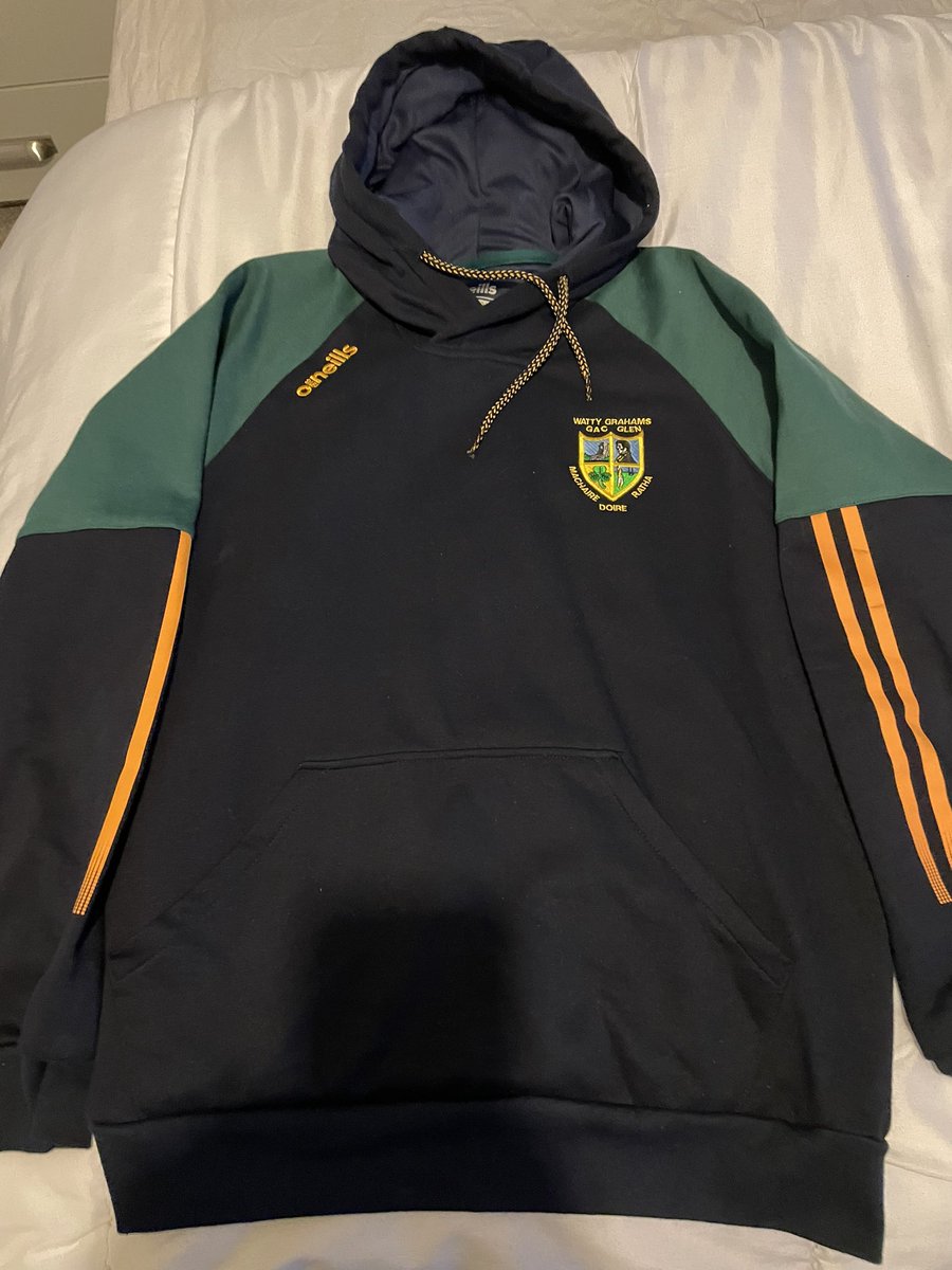 tallonstodays's tweet photo. Hoping for a RT from @butcharito_13 and as many others as possible to see if we can get @crozier_damien to wear the @WattyGrahamsGAA hoodie for twitter? https://t.co/5Dat4RO429