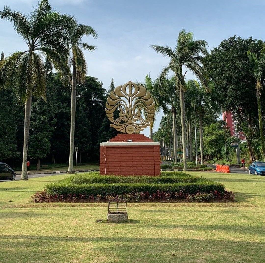 letsstudie's tweet photo. ☆♪ー[almira's dream university journey]💭📓🖇🪄 https://t.co/f2co2B2CbS