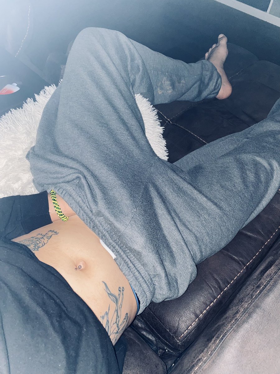 ArmasRives's tweet photo. You want to see beyond, go to my Only Fans 🥵

https://t.co/Hl1YCTzOAe https://t.co/3w8Mhtlyvy