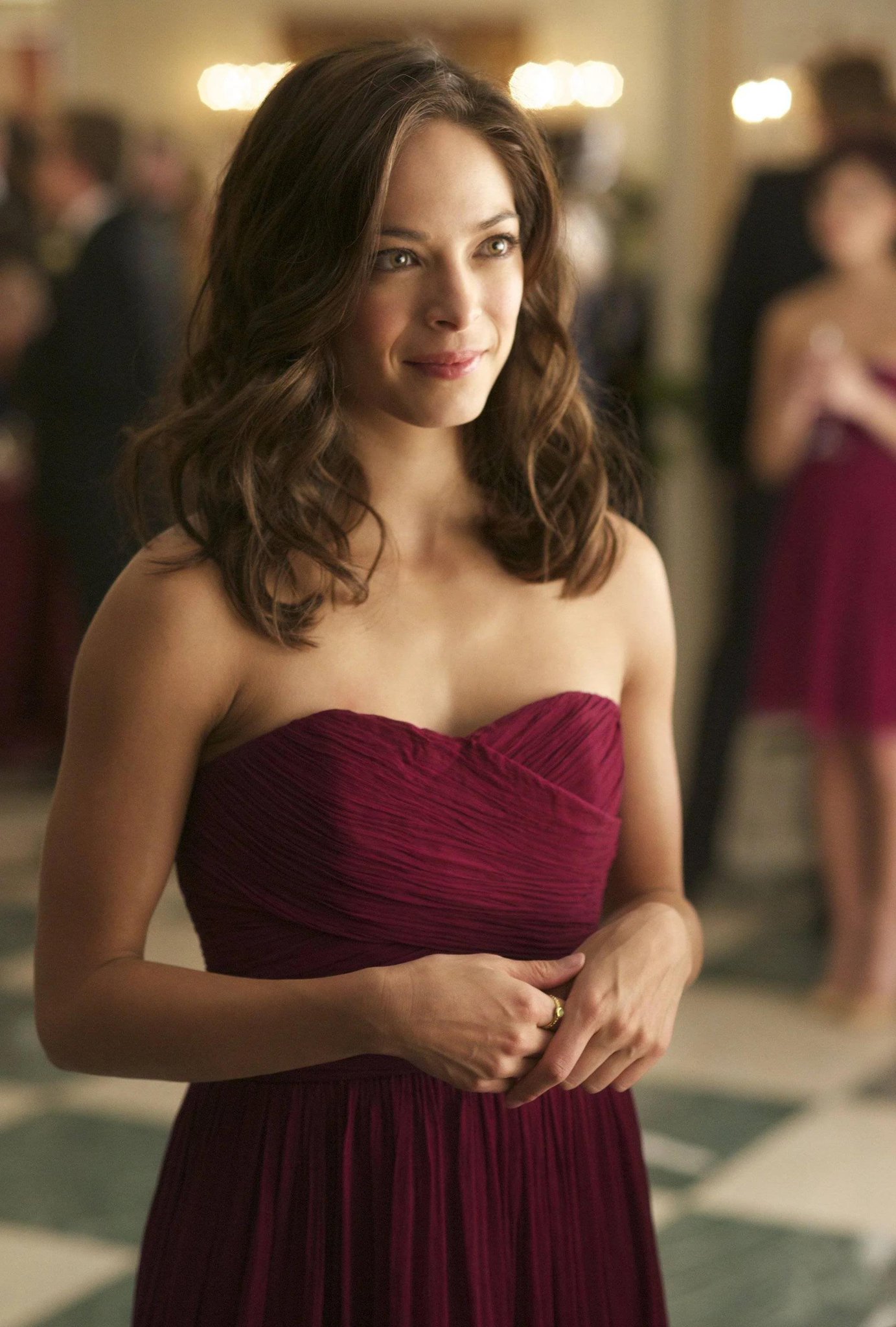 Kristin Kreuk is 40 today! Happy birthday! 