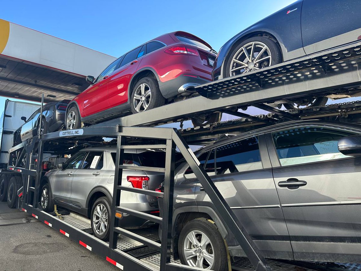 As we haul the last vehicles of the year, we wish you all the happiest of New Years and hope to assist in all of your car hauling needs in 2023 and beyond.
.
.
.
.
.
#autotransport #carhauling #vehicleshipping #happynewyear #xpel1
