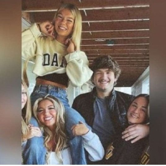 Jennifer Coffindaffer tweet media