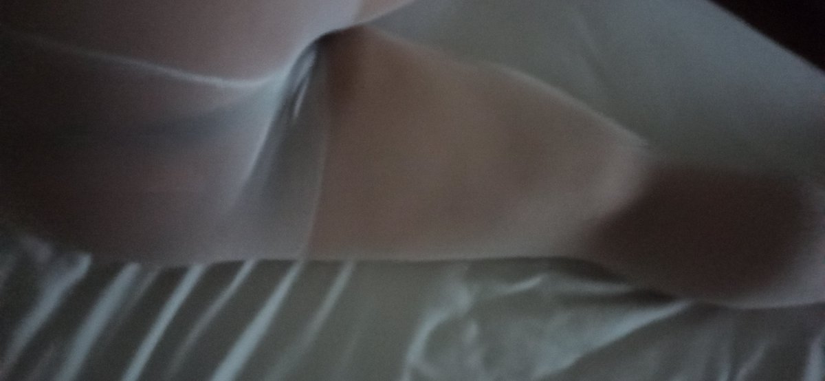 qcmay61's tweet photo. #伪娘母狗 #伪娘约直男 #伪娘勾引 #伪娘肉便器……胖熟女还是喜欢穿肉丝！ https://t.co/uN3oFghvii