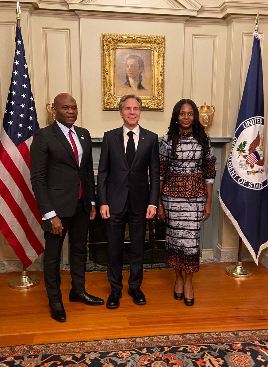 In case you missed my message of creating a reimagined relationship between US &amp; Africa-by moving away from aid to focus on youth empowerment&amp;sustainable private sector support-at the #USAfricaLeadersSummit22 Opening reception, you can watch a recap here👇🏾
youtu.be/zaw7rh0ajGM