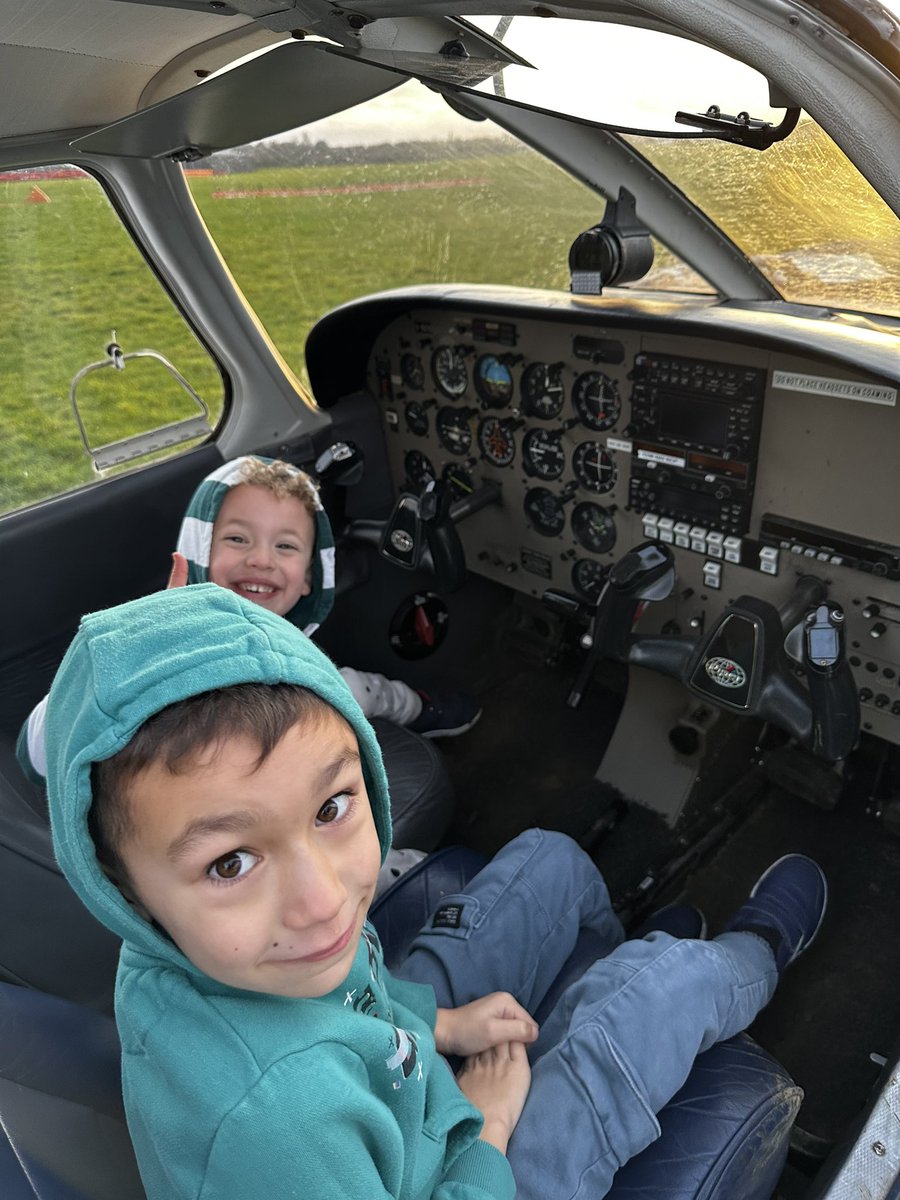 Jason Daniels tweet media