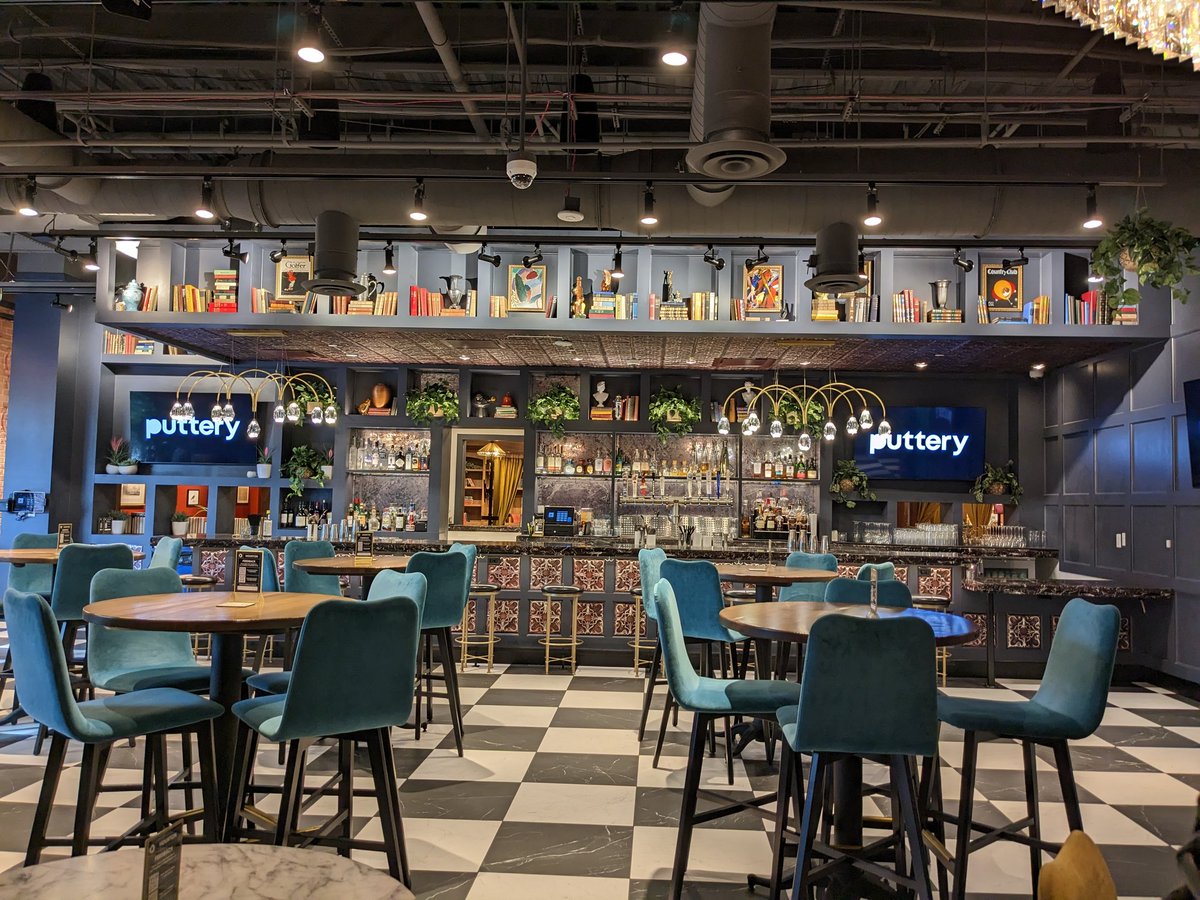 HotelLisa's tweet image. Puttery #Pittsburgh Coming Soon to the Strip District! Issa Vibe. ✨💯✨🏌️

@thingstodopitt @PGHCityPaper @wqed @Pittsburgh_Dad