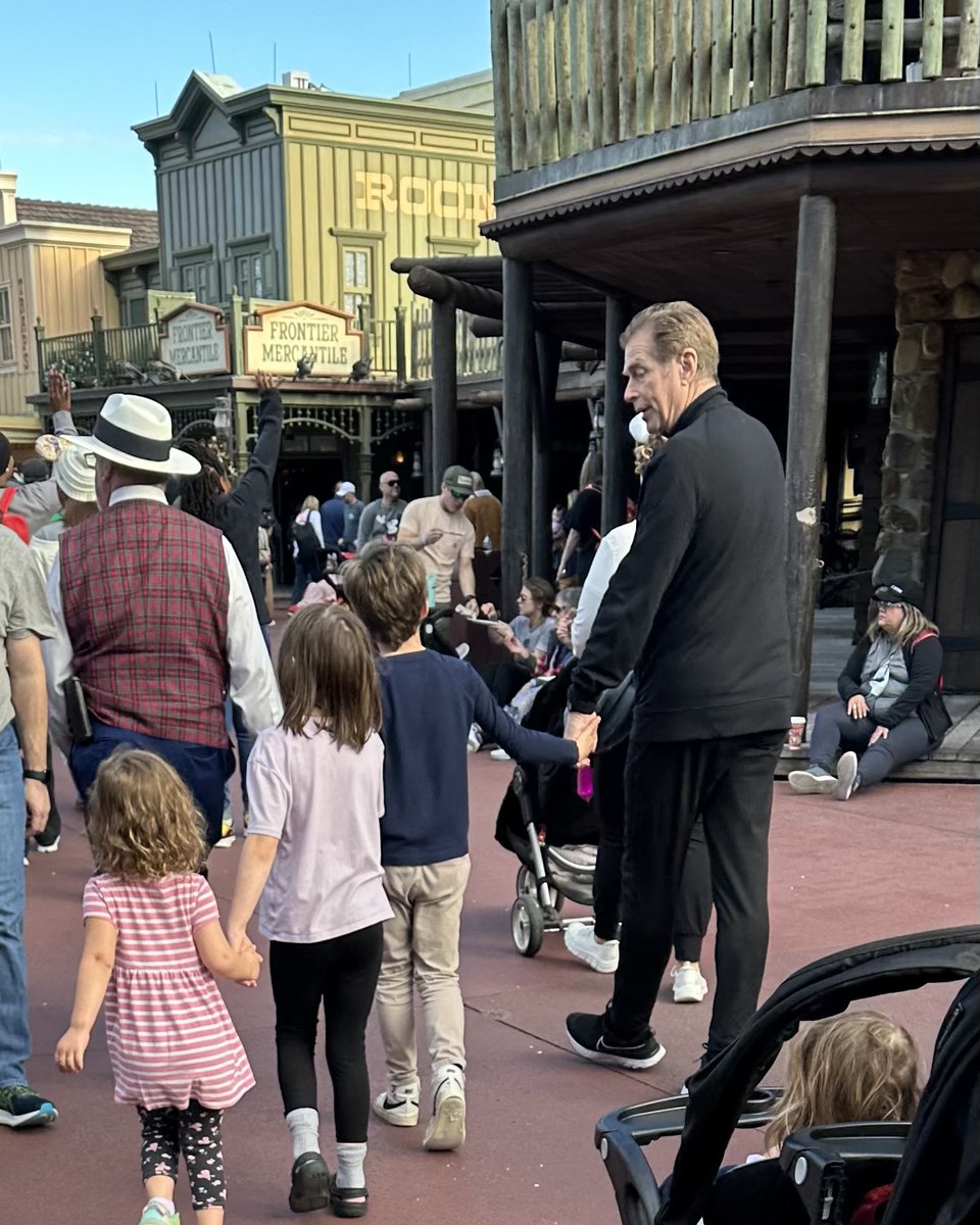 Marie Osmond tweet media