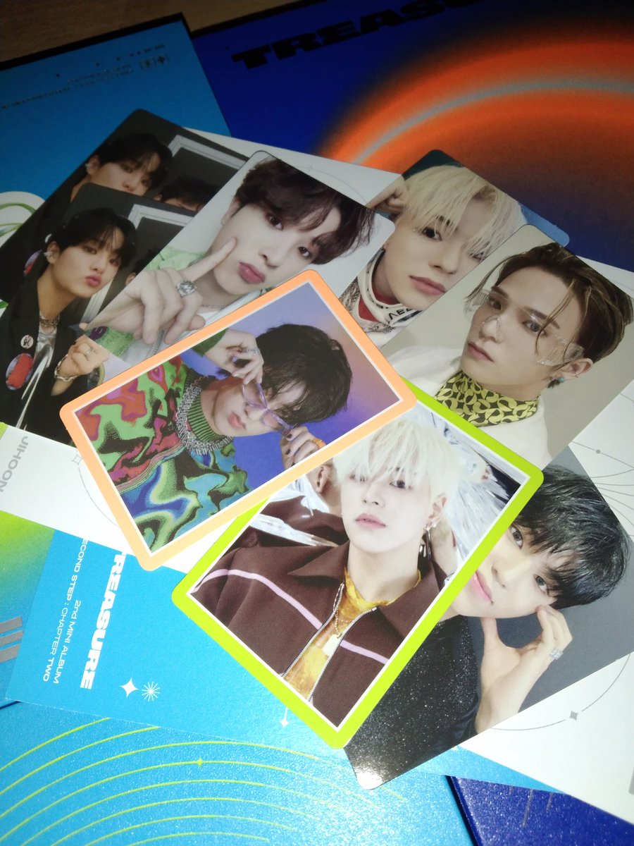 monteumee's tweet photo. [ @baekjul_ buys ]
♡ trs second step ch2

last unboxing for 2022 ! thank you @Kokolucky_09 for the smooth transaction 🫶 https://t.co/SVxzfH631O