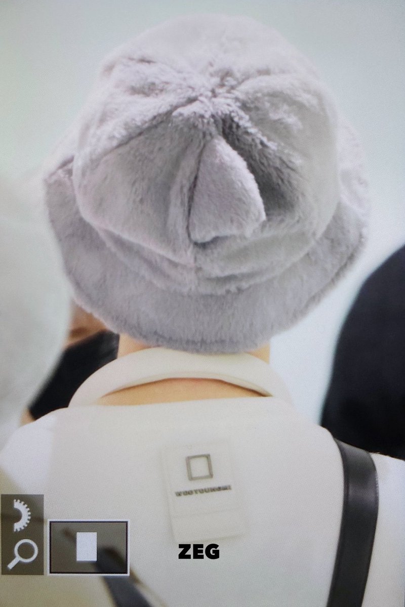 hyunzzine's tweet photo. 아빠 상어 뚜루두뚜루 https://t.co/X3gyMf3zQo