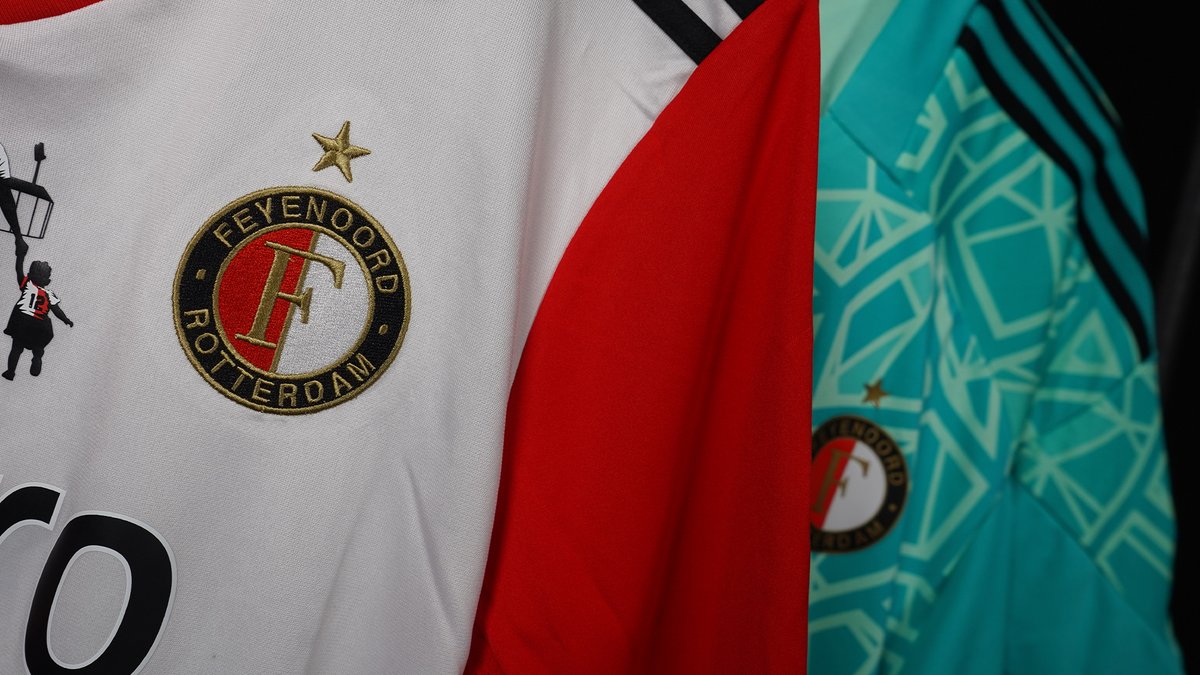 MatchWornShirt's tweet photo. 💥 Ending the year with a bang 

🧼 5 goals, clean sheet victory 
⚽️ @Feyenoord vs Emmen 
👕 Coming straight from the Benefietwedstrijd 
❤️ Supporting the club's foundation 

Place a bid and own a piece of the game before it's too late 👇
https://t.co/zAi5Cwo9aT

#feyemm https://t.co/tehCGh58pm