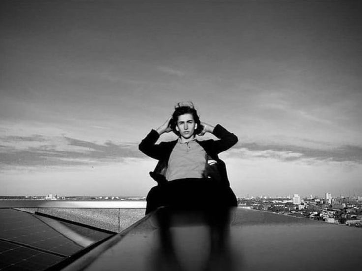 comfortbash's tweet image. 