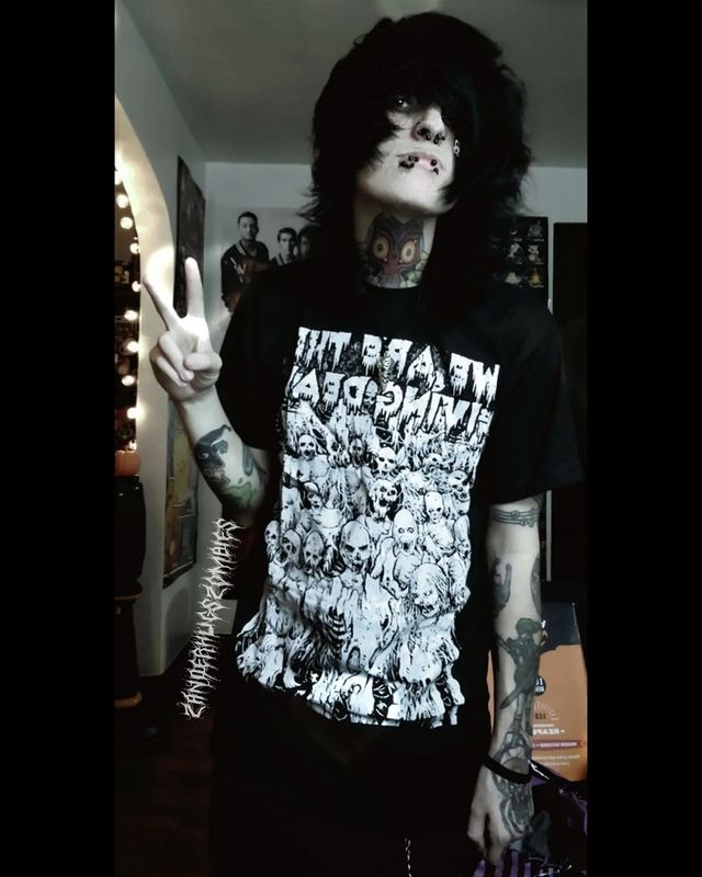 VampireFreaks's tweet photo. How badass does @zanderhugszombies look in our Living Dead Zombies Tee! 🦇☠️🧟♀️
#zombies #livingdead #goth #grunge #vampirefreaks #altfashion #spookytee #horrrorshirt #horrortee #glowinthedarkshirt #spookyfashion #gothicfashion #emo #scenekid #grungefashion #punkshirt https://t.co/ZOGFVUmAIJ