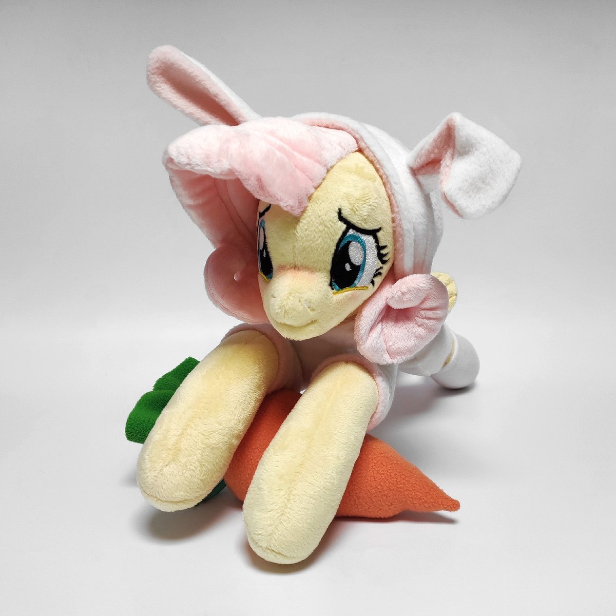 GingerAlePlush's tweet photo. ➡️‼️SALE‼️⬅️ Fluttershy Rabbit Edition (lying version). ~20" long. $370 (incl shipping). To buy DM me. #plush #plushie #handmade #handmadeplush #ponyplushie #ponyplush #pony #mlp #mylittlepony #mylittleponyplush #mlpart #mainsix #fluttershy #brony #bronies #Equestria #Ponyville https://t.co/E7LrzUZtzN