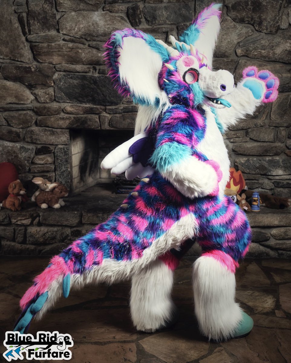 It’s the last #fursuitfriday of 2022! 
<a href="/EddieBear58/">Fursuit Builder Bear ▶️TFF⏩Bewhiskered⏩Anthrocon</a> is ready to celebrate and watch the fireworks! 🎆 

📸: <a href="/blackthornefoto/">Blackthorne Photography</a> on Twitter 
#brff2022 #blueridgefurfare
