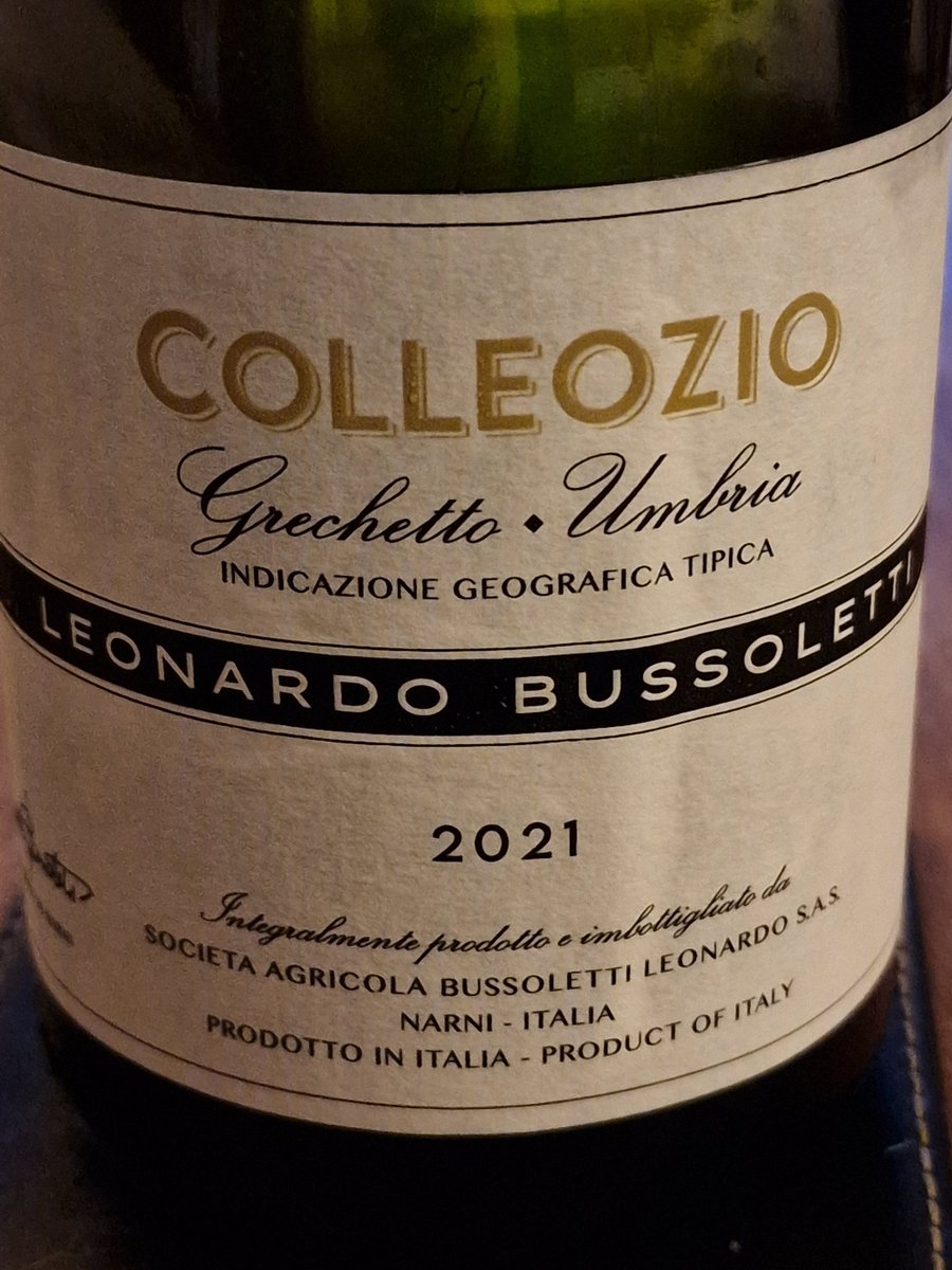 Lovely #Umbrian #Grechetto from the fabulous Leonardo Bussoletti. #vinoumbria