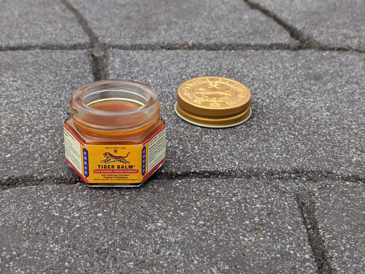 TigerBalmCanada's tweet photo. An extra dose of cinnamon gives Tiger Balm Red Ointment its distinctive dark colour and soothing aroma. ☺  

Have you tried it?  

#TigerBalmRed #JointPain #MusclePain #Arthritis https://t.co/x6T640iZaC