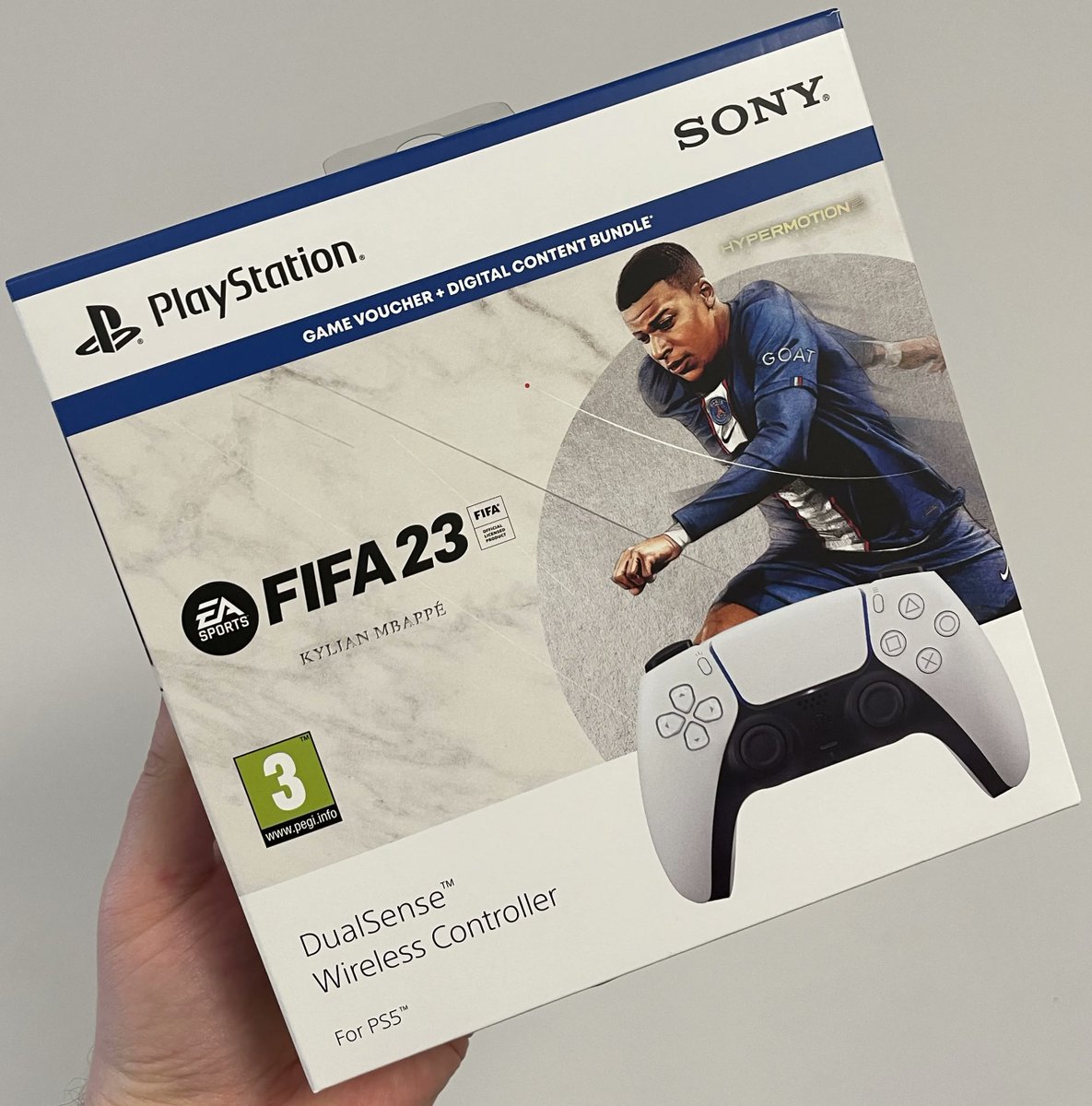 gamesoldsep's tweet photo. It's competition time! For a chance to win this beauty simply Retweet, Like, and Follow. UK residents only :- ) #GSS #FIFA23 #PS5 #Competition #Giveaways #EA #EASports Ends Monday 2nd Jan 2023 @ 9AM https://t.co/BsEDkqnK51