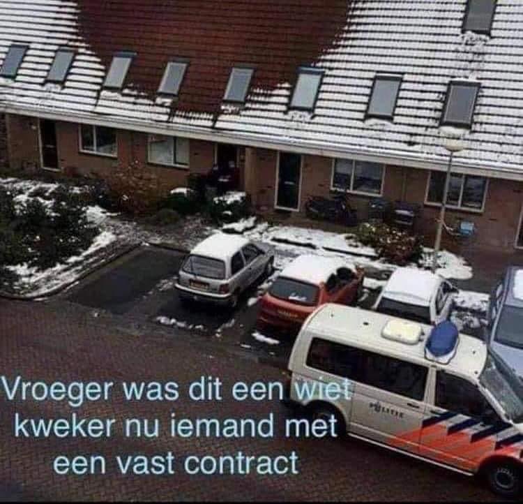 tuindingen's tweet photo. Het is weer even omdenken in bepaalde situaties. 

🤣🤣🤣 

 https://t.co/YedYGGzOmB 

#energiecontract #omdenken #groenevingers #erwarmpjesbijzitten #wietkwekerij #tuinieren https://t.co/LYVWqTUA1g