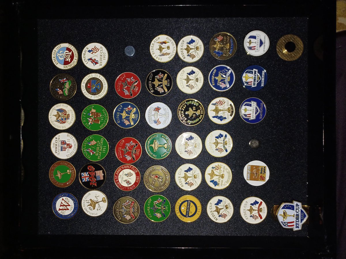 yvancainzos's tweet photo. I am looking to finalise my collection of  golf ball mark #Rydercup for years 1969 and 2012.
Please contact me if you can assit me to find the graal ! Thank you in advance.
#swissgolfer https://t.co/2cSkxXAWLB