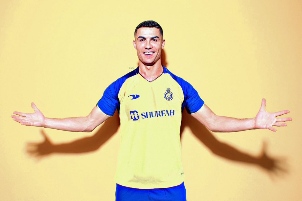 عالمي .. لعالمي
لايقين على بعض 

في صفقة غير مسبوقة وتاريخية تسجل باسم النصر السعودي العالمي .. احد اساطير العالم كريستيانو رونالدو الى النصر موسمين ونصف 

اقوى واضخم واعلى صفقة 
كل العالم سيتحدث عن الصفقة ولو دفعت مليارات لن يتحدث العالم هكذا
(النصر ترند)
#النصر #رونالدو_نصراوي