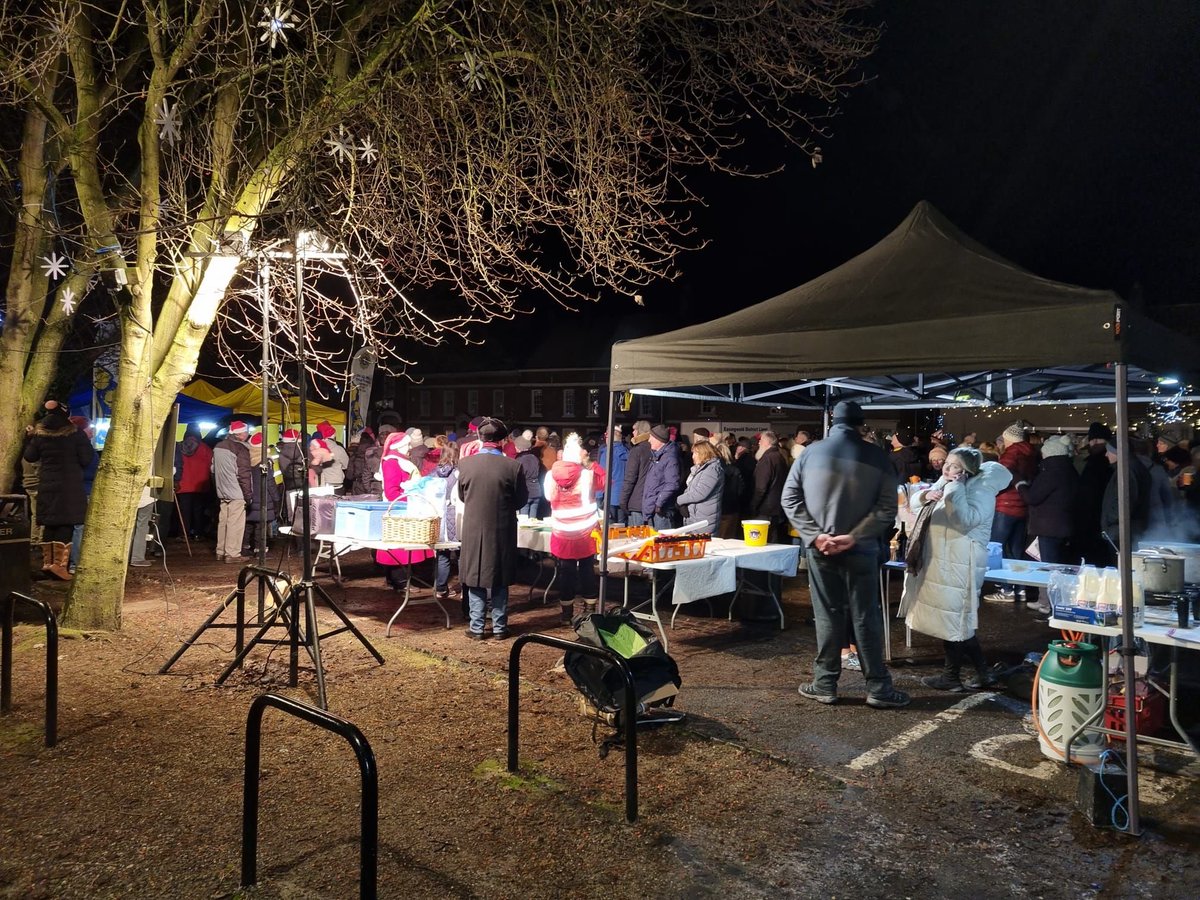 EasingwoldAdver's tweet image. In this week's copy of the Easingwold Advertiser we share updates from Easingwold District Lions about the Carols in the market place. To read this and other great articles, grab your copy of the advertiser from a local store near you - easingwoldadvertiser.com/where.html #woldclass