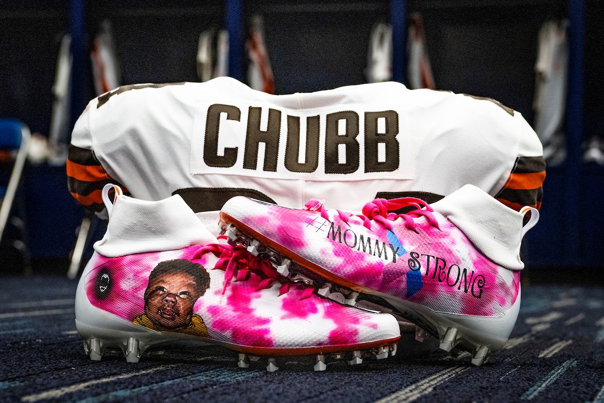 Select @clevelandbrowns players’ My Cause My Cleats are now live on <a href="/nflauction/">NFL Auction</a>!

All proceeds directly benefit the player’s chosen organization 👟

Auction ends 2/19 ➡️ 
nflauction.nfl.com/iSynApp/showPa…