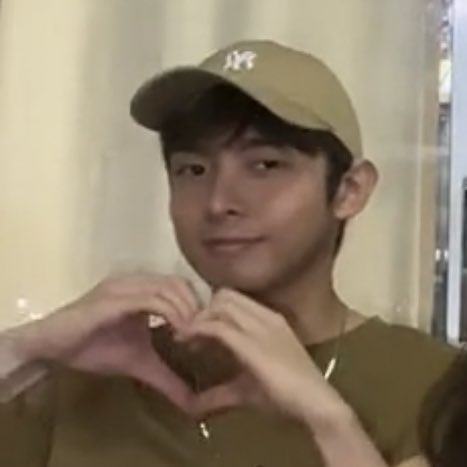 chimkenhakdog's tweet photo. jah justin drawing heart fortnite stell facebook fb live 

@SB19Official #SB19 https://t.co/N24aktNG8v