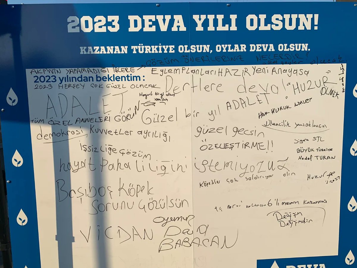 EyupsultanaDeva's tweet photo. İkinci günümüzde de 2023 DEVA yılı olsun, kazanan TÜRKİYE olsun dedik, 2023 yılına dair beklentilerini ileten ve yoğun ilgi gösteren tüm vatandaşlarımıza teşekkür ederiz. Beklentilerin karşılandığı bir yıl olması için 2023 de de çok çalışacağız💧🌱
#2023tenDileğim
#DEVAOlsun https://t.co/fHlSQdNYck