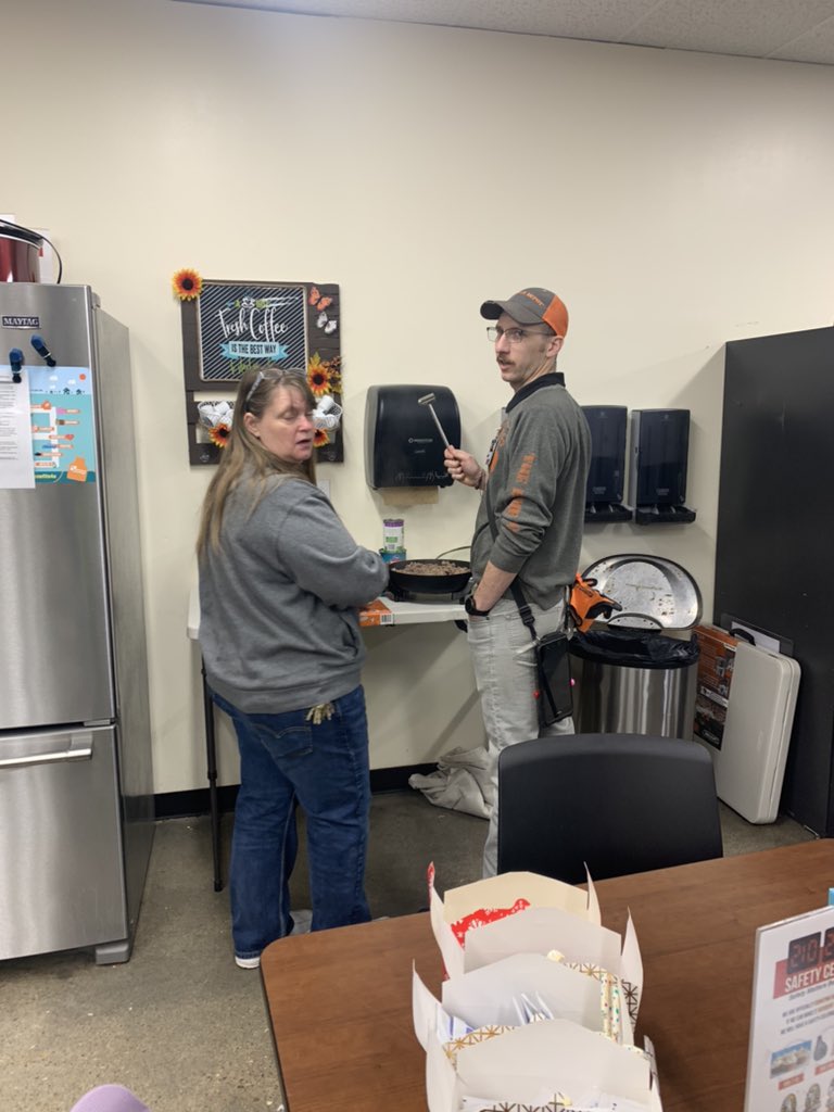 jst4amy's tweet photo. We’ve heard beans are good luck for the New Year so we’ve added our twist chili beans #Dreamteam2217 https://t.co/ruVil9fD3o