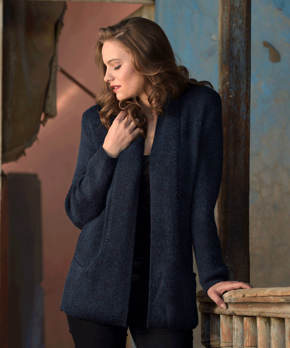 peruvianlink's tweet photo. Tap to shop: https://t.co/JNoj5rCXbi 
.
It's Friday! Have you picked out your New Years Eve outfit yet? Come see us!
.
#peruvianlink #madeinperu #smallbusiness #shopsmall #alpaca #alpacas #fireside #cardigan #newyearseve #newyearsfashion https://t.co/jXz1Fq29bj
