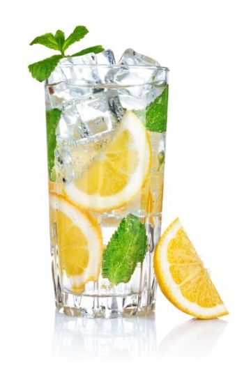 LGStratford's tweet photo. Check out the team's 6 New Year’s Resolutions for Healthy Skin - https://t.co/fygkGsPzO9 https://t.co/mLymFT1Qi8