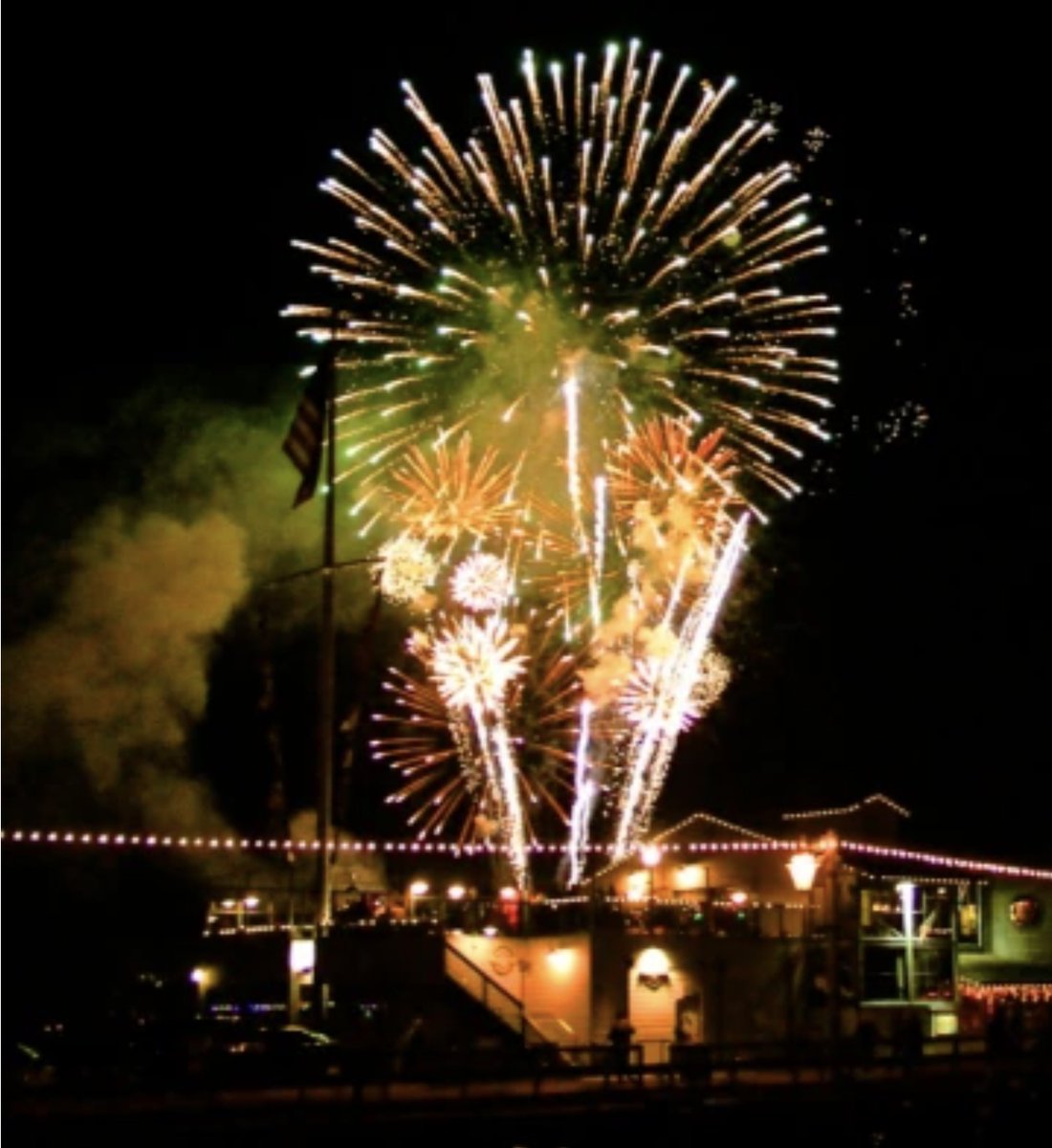 Moby Dick Restaurant tweet media