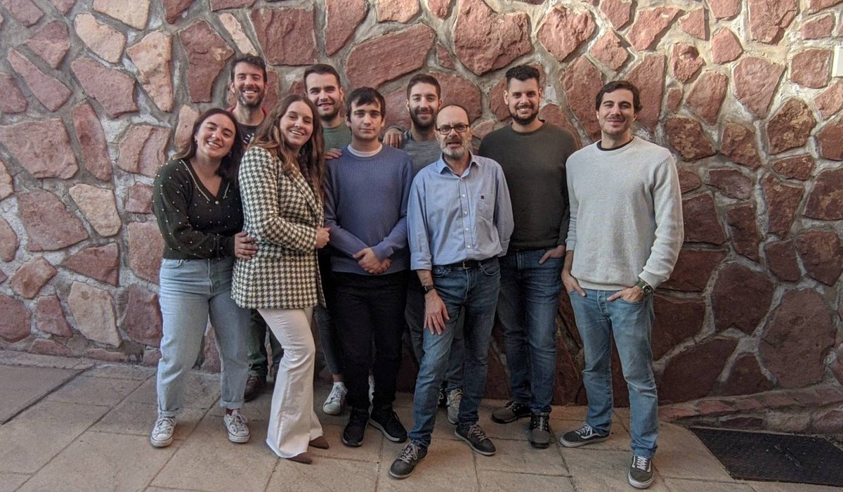 pmsoriano's tweet photo. El #ECINNOVATEAM hemos celebrado la Navidad y el año nuevo con una comida en la que hemos reunido a todo el equipo que este año ha pasado por @ECInnova . Encantados de celebrar las fiestas todos juntos.
Un placer compartir con vosotros. ¡Por muchos años más juntos! https://t.co/GC6UHGUCuw
