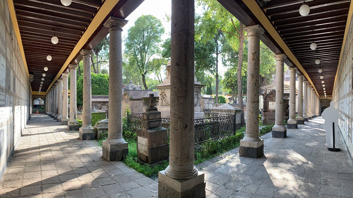 turismocdmx's tweet photo. ¡Ven a descubrir Museo Panteón San Fernando @PanteonSanFer!

Este sitio en el Centro Histórico te espera con recorridos guiados para apreciar las tumbas de importantes personalidades históricas de México.😯
 
Conócelo y no te pierdas su programación cultural.😉 https://t.co/RvRtCb4wKY