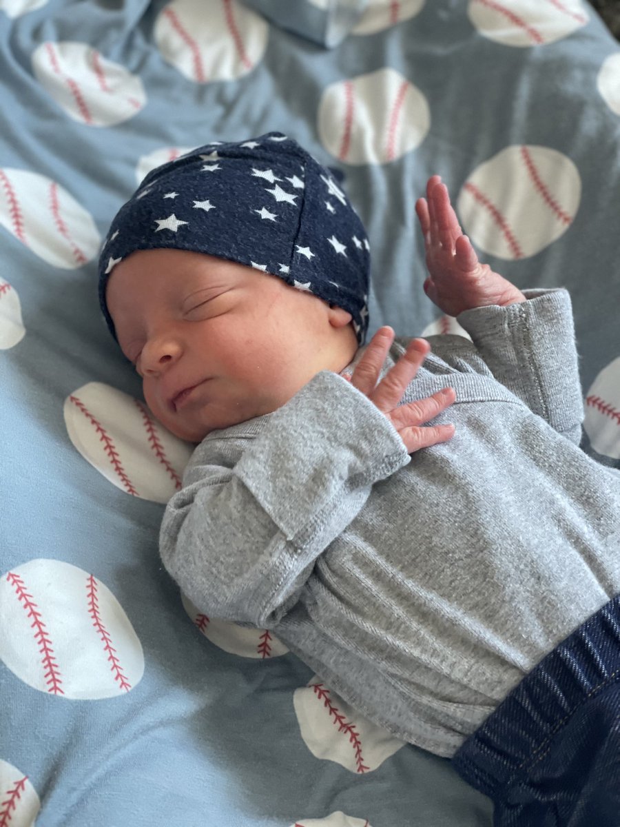JoceKennealy's tweet photo. @hoppykristin Well, my preggo mashed potato brain prevented my previous custom order, so now that #MurphMan has joined the clan, I can blame my brain and not stressing you with an extra holiday rush order 😘😘 https://t.co/1x6CBLolnx
