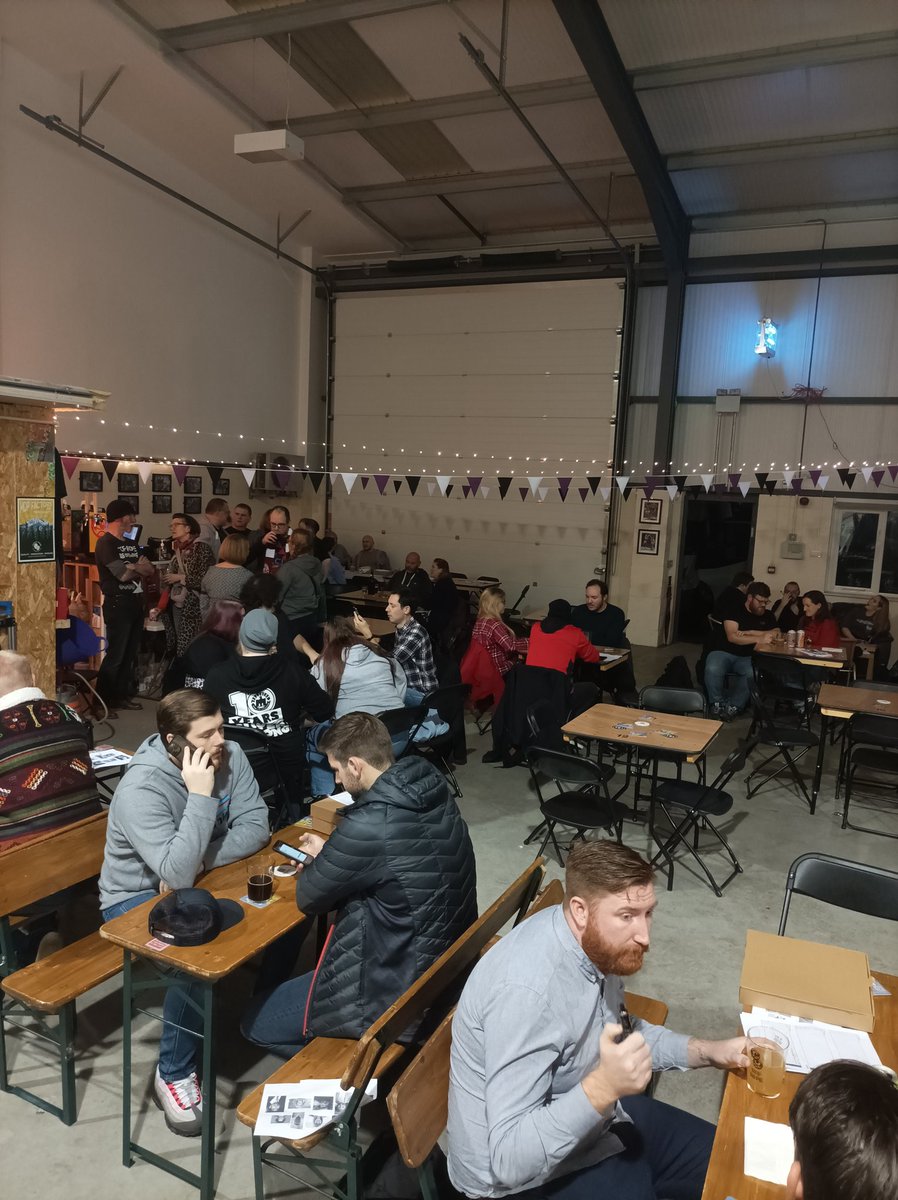 TopRopeBrewing's tweet photo. #12DaysOfPositivity Day 11:
As we get close to the end of these (and the year) we just wanted to say a massive thanks to all of YOU! If you popped down the the taproom this year, bought a Top Rope beer from one of our wonderful trade customers or just hung out online, thank you! https://t.co/dI6JTbdT6p
