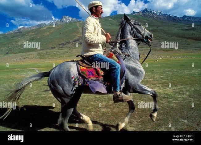 asifknagari's tweet photo. Late Dervash Ali "The unsung Hero"; the legendary free-style polo player: The legendary figure was born in the histroical place Chaprote valley Nagar and belonged to tribal sheen family.
May your Soul Rest In Eternal Peace. Ameen! https://t.co/UBhbRVg1dg
