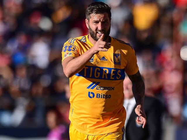Estradamyers's tweet photo. Vamos a resolver esto de la mejor manera...

¿Mejor delantero de los últimos 20 años en la #LigaMx?

🔄 André Pierre Gignac
❤️ José Saturnino Cardozo

#Tigres #Toluca #DiablosTwitteros #LigaBBVAMX https://t.co/sEbftChXZz