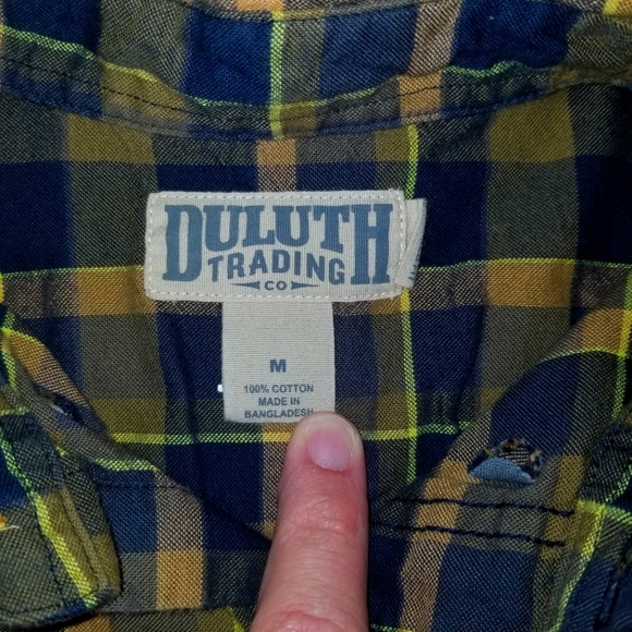 donnahoffman430's tweet photo. So good I had to share! Check out all the items I'm loving on @Poshmarkapp #poshmark #fashion #style #shopmycloset #duluthtradingco: https://t.co/fBfMfvbBZU https://t.co/VhgMivdh5z