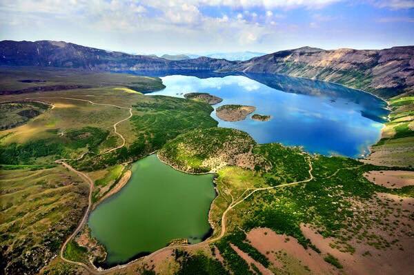 bitlislilerr's tweet photo. Doğa Harikası..

📍Nemrut Krater Gölü/Bitlis-Tatvan https://t.co/K8i9Ee2YjE