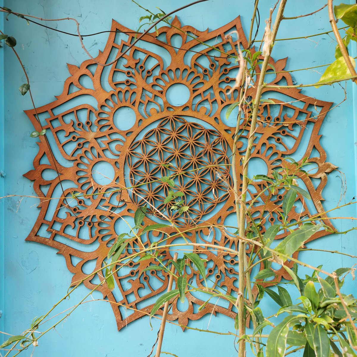 EarthCitisen's tweet photo. Mandala of Tel Aviv.

#travel #travelblog #travelblogger #travelbloggers #photography #photographer #pilgrimage #pilgrim #traveller #wanderlust #TravelTips #TelAviv #Israel #MiddleEast #OldJaffa https://t.co/roc1H0rSGU