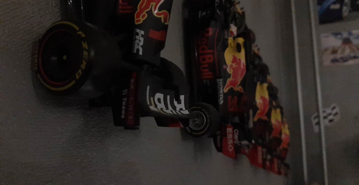 MsportXtra's tweet photo. #F1 Took a bit of time but I found the perfect spot at @MsportXtra HQ to hang the #RB12 #RB13 #RB14 #RB15 #RB16 #RB16B & #RB18 . #MsportXtra @JumboSupermarkt @Max33Verstappen @redbullracing https://t.co/9cUXjCdEcJ