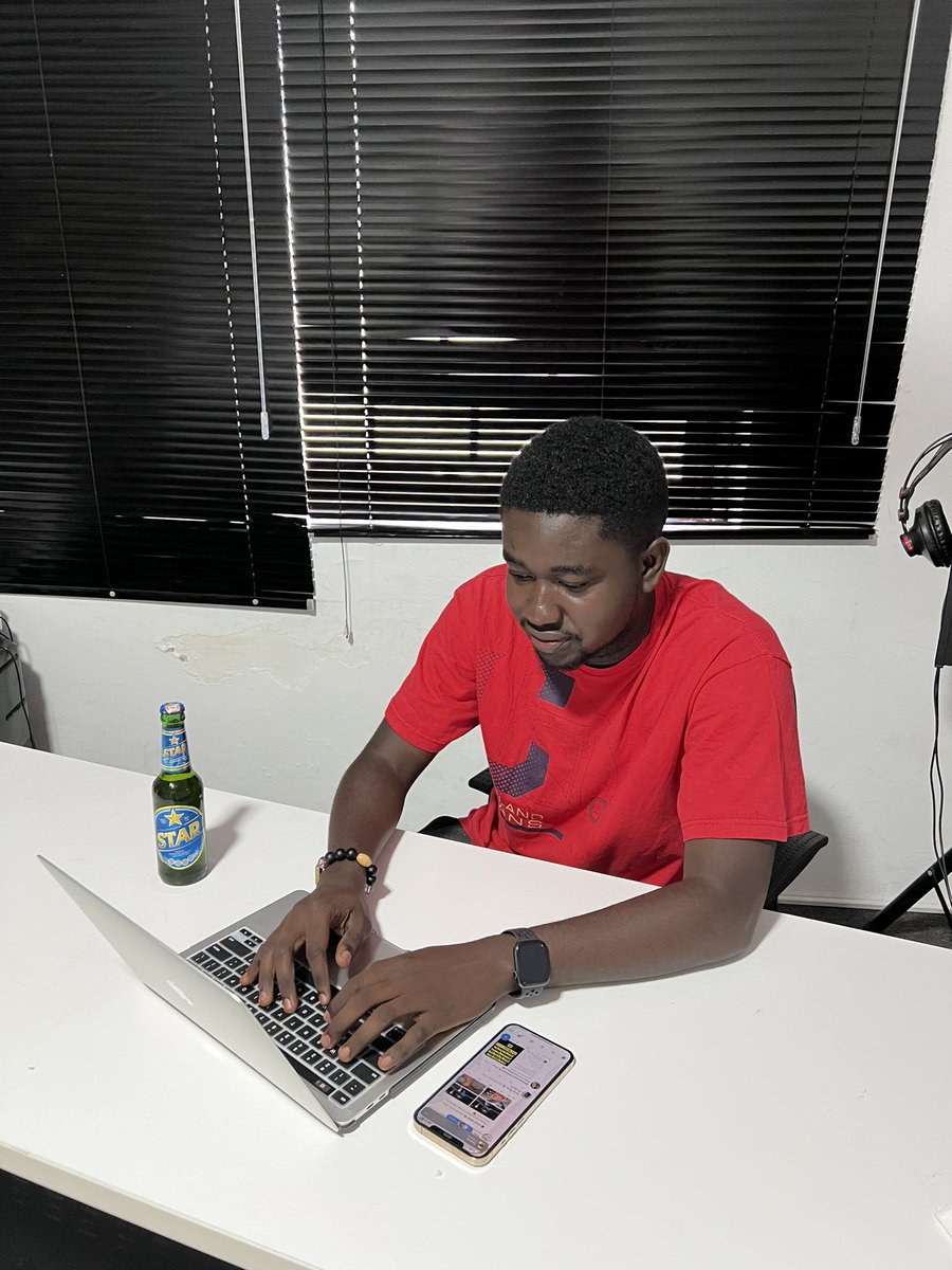 #AD Working from home is all that matters this festive season. After a long day of work, I grab a bottle Star beer and reflect on the period.
#Shineon #DrinkResponsibly