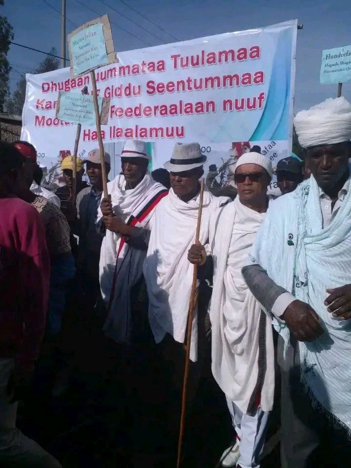 GebisaKuma's tweet photo. Hundeeffamni magaala shaggar Keessummaa nuu godhachuu hin qabu jedha uummanni godina addaa naannawwaa Finfinnee. https://t.co/R6MXvGVCFO
