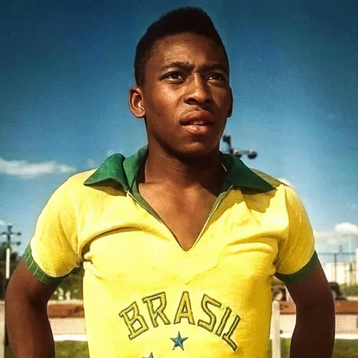 firstbetng's tweet photo. Pele: A sporting icon who made football beautiful is dead.

#firstbet #firstbetng #NowTheGameIsYours #sports #bets #soccer #football #pele #brazil https://t.co/A7WwMPH6l0