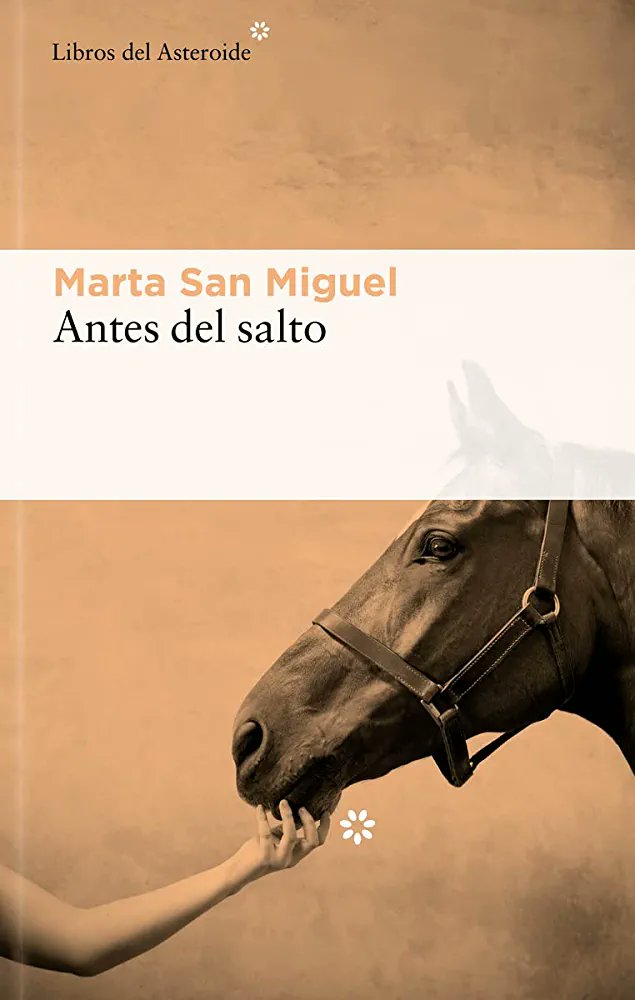 Gonzalo_Sellers's tweet photo. Ahora que todos estamos pensando regalos de Reyes, quiero recomendar tres libros de tres cántabros que podéis encontrar en cualquier librería:
1. 'Antes del salto', de @MartaSMF 
2. 'El diablo del norte español', de @rojojosecarlos 
3. 'Un millón de pasos', de @AlvaroMachinT https://t.co/PVf1IRByga