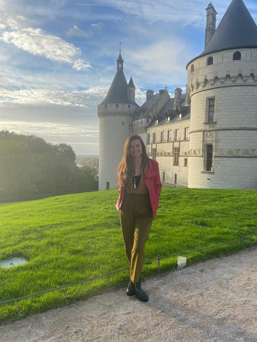cecilia núñez (@cecinunez) on Twitter photo El <a href="/LoireValleyPR/">Loire Valley Tourism / CRT Centre-Val de Loire</a> resguarda más de mil castillos, muchos de ellos construidos durante el Renacimiento, en los siglos XV y XVI, cuando la corte de los reyes de Francia se instaló en esta región del centro del país. El <a href="/LoireValleyPR/">Loire Valley Tourism / CRT Centre-Val de Loire</a> resguarda más de mil castillos, muchos de ellos construidos durante el Renacimiento, en los siglos XV y XVI, cuando la corte de los reyes de Francia se instaló en esta región del centro del país.